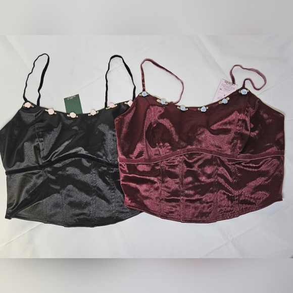wild fable Tops - Wild Fable Small Black and Burgundy Satin‎ Camisole Tops